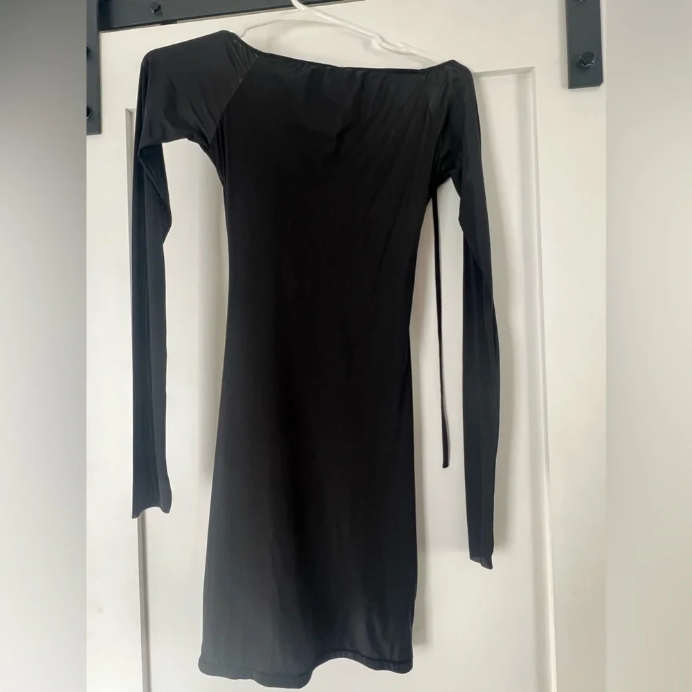 SKIMS Swim Dress – Black Ruched Long Sleeve Size Medium